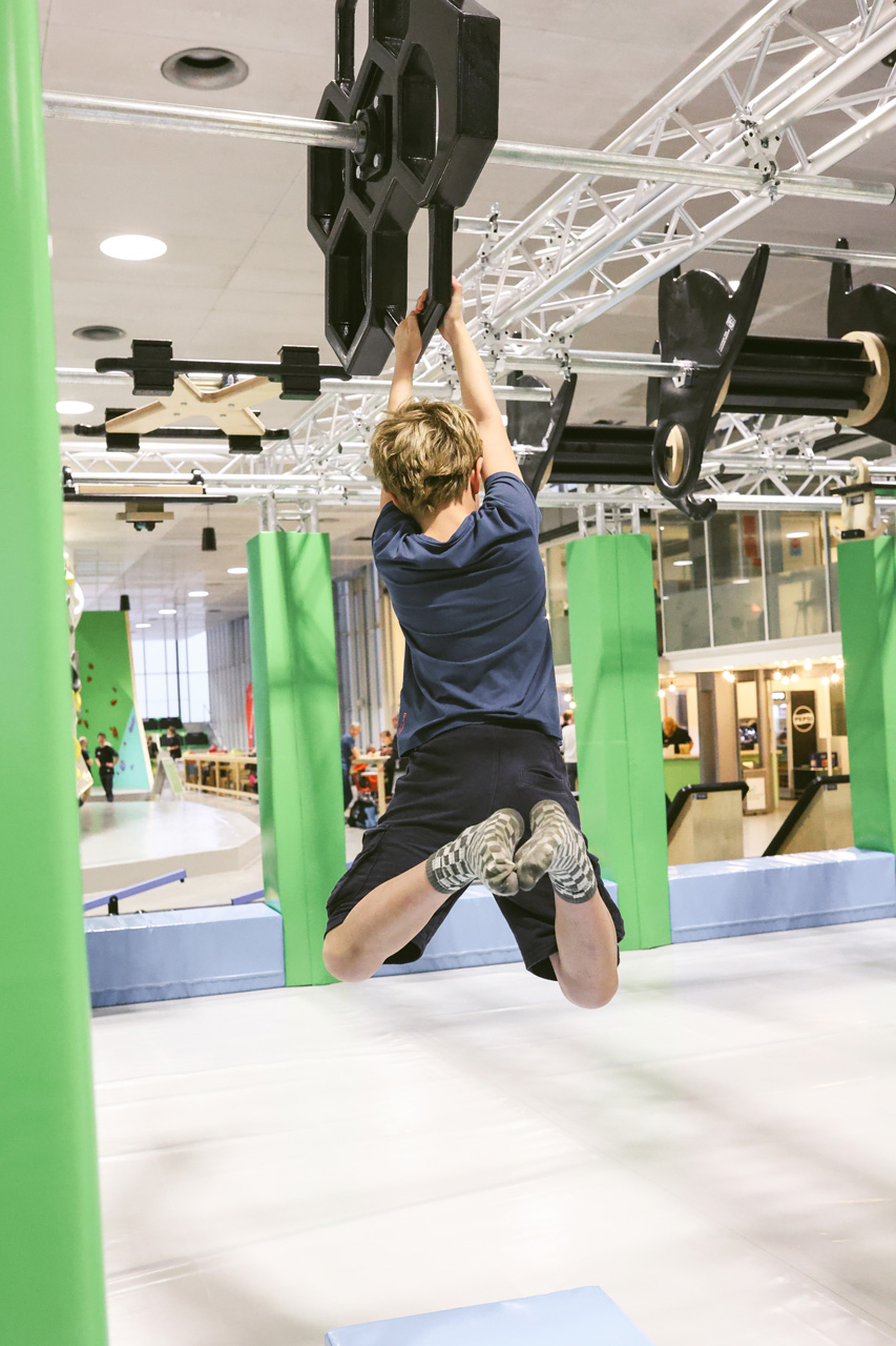 KristallTurm Ninja Warrior im neuen Munich Action Park