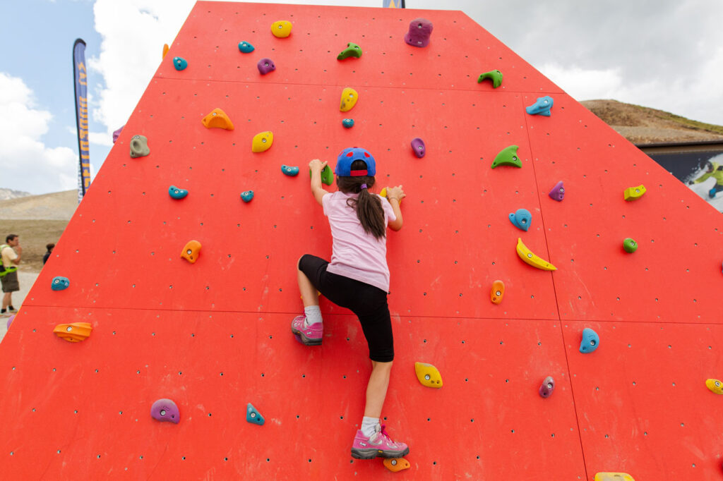 KristallTurm Boulderwand Carosello3000
