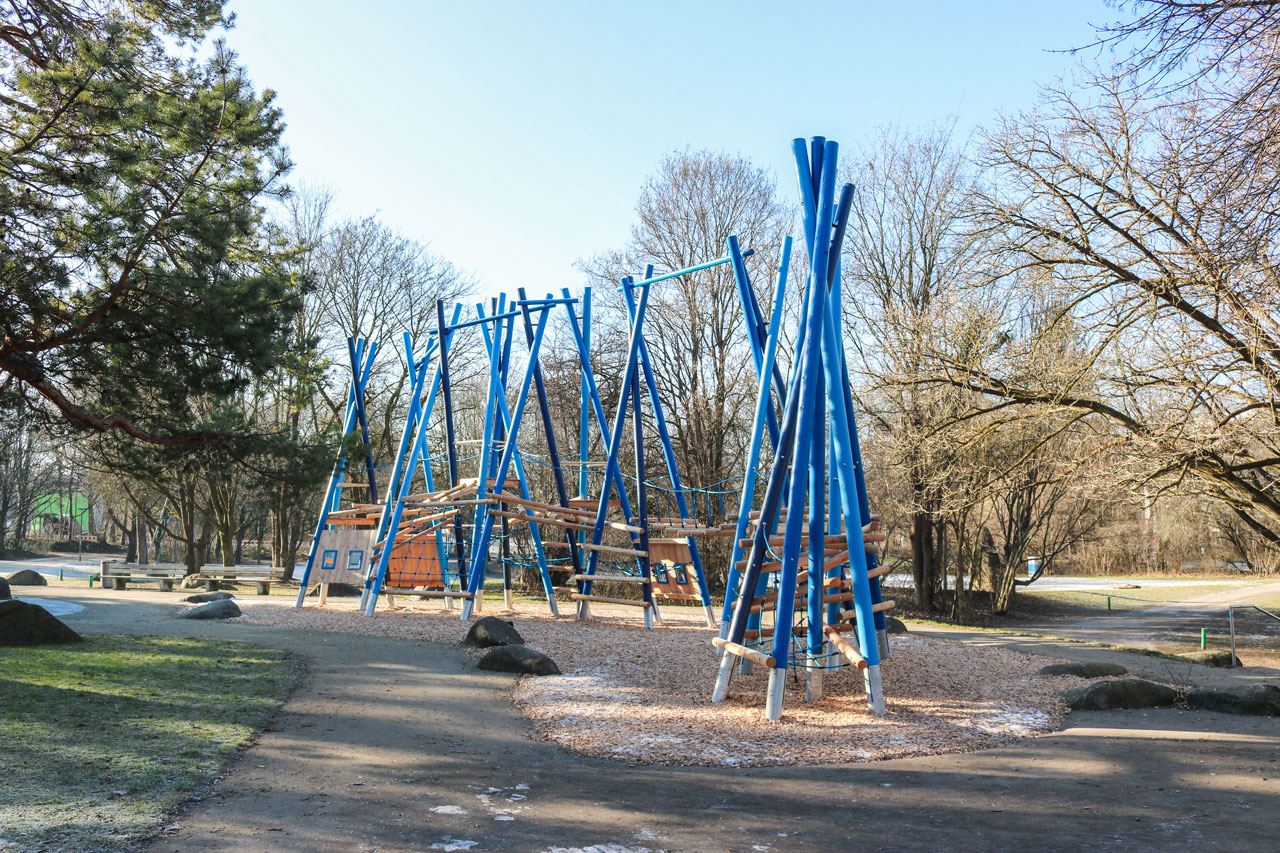 KristallTurm Stangenwald Weißenseepark München