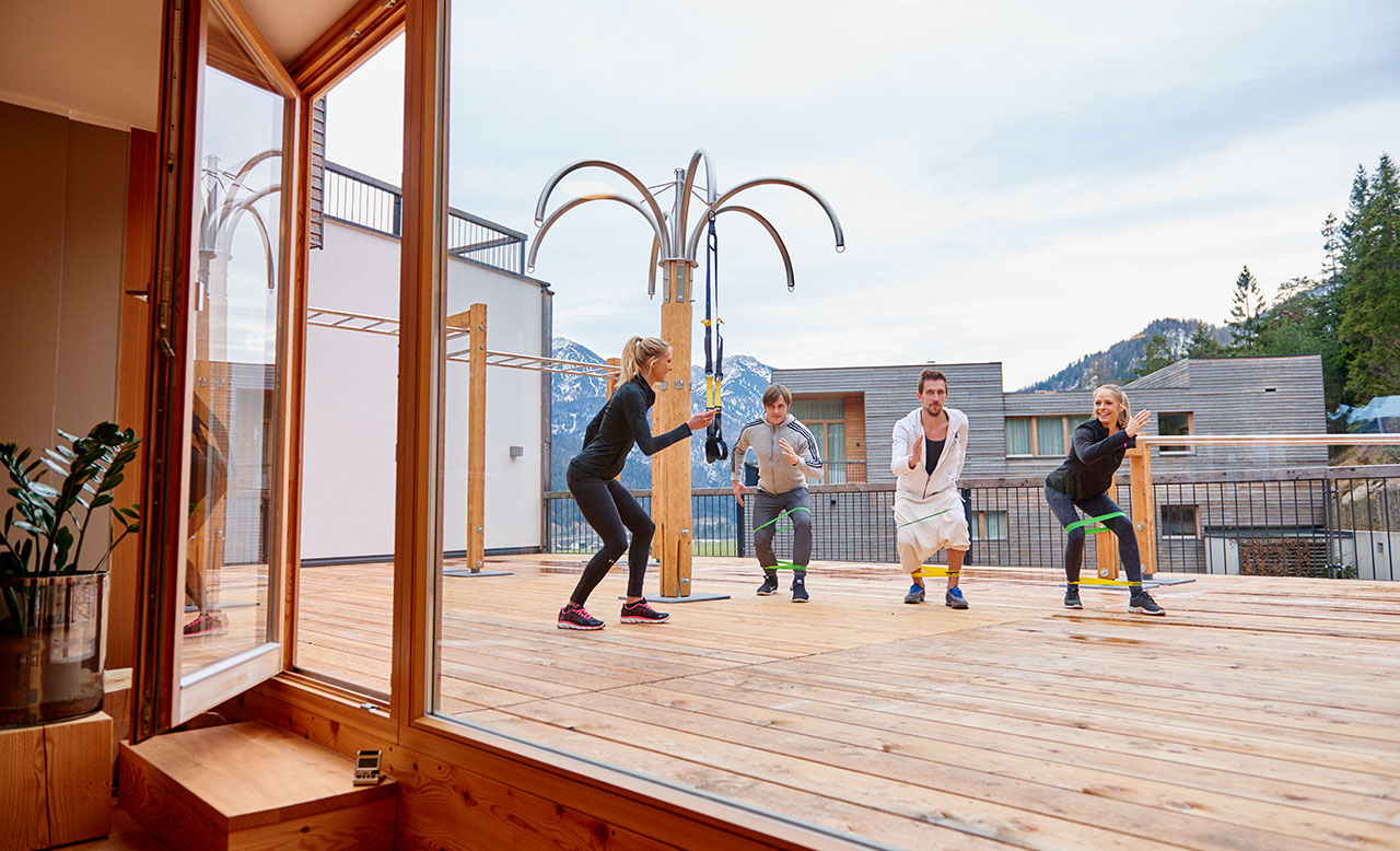 KristallTurm Fitnesspalme - Calisthenicstraining am Hotel Kronthaler in Achenkirch