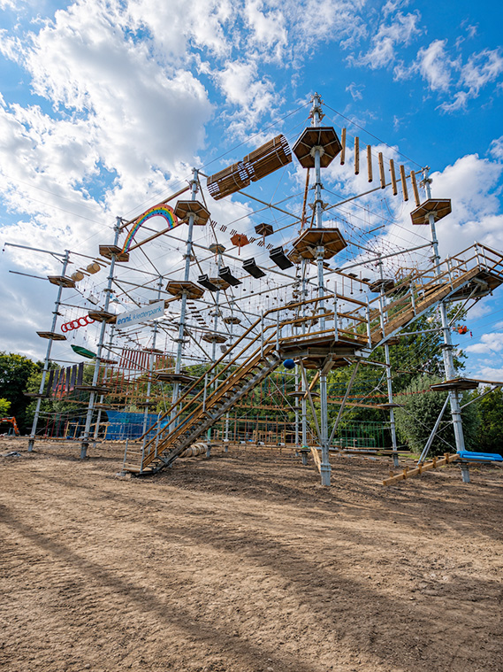 KristallTurm KT-13 Hochseilgarten als Hauptattraktion des neuen Freizeitareals in Moers